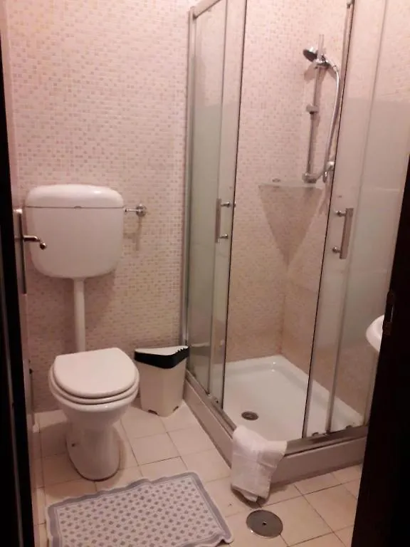 Rose Village Guest House 罗马